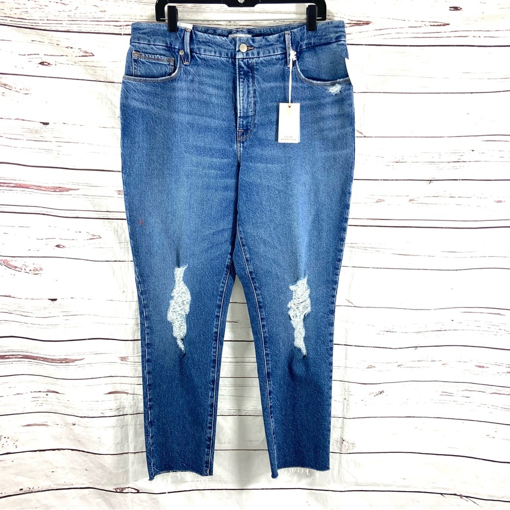 Good American The Weekender Jeans Women’s 10 Blue Distressed Tapered Raw Hem.